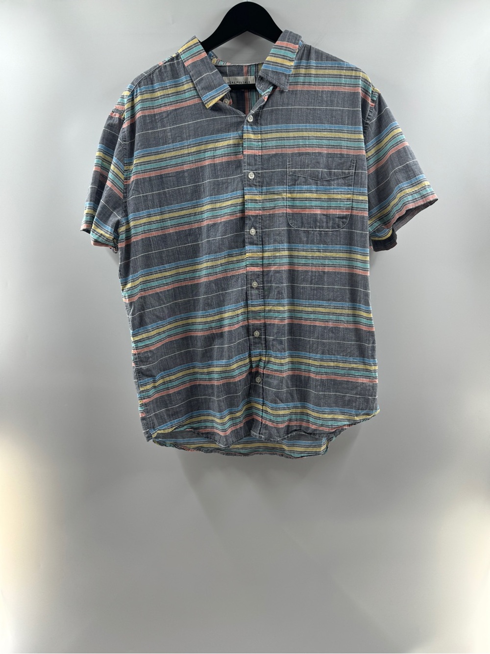 Aeropostale Striped Short Sleeve Button Up Shirt Men’s XL 100% Cotton